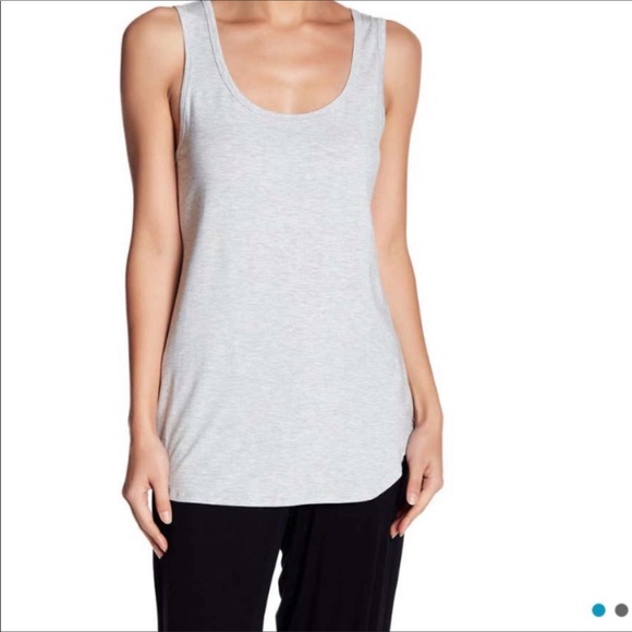 [UGG}Rosie Back Cutout Tank Top๐๐๐๐๐๐๐๐๐ - Picture 2 of 3